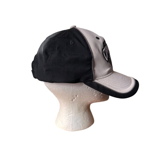 2005 NBA Finals Conference Champions Detroit Pistons Reebok Cap hat Black White - Picture 6 of 14